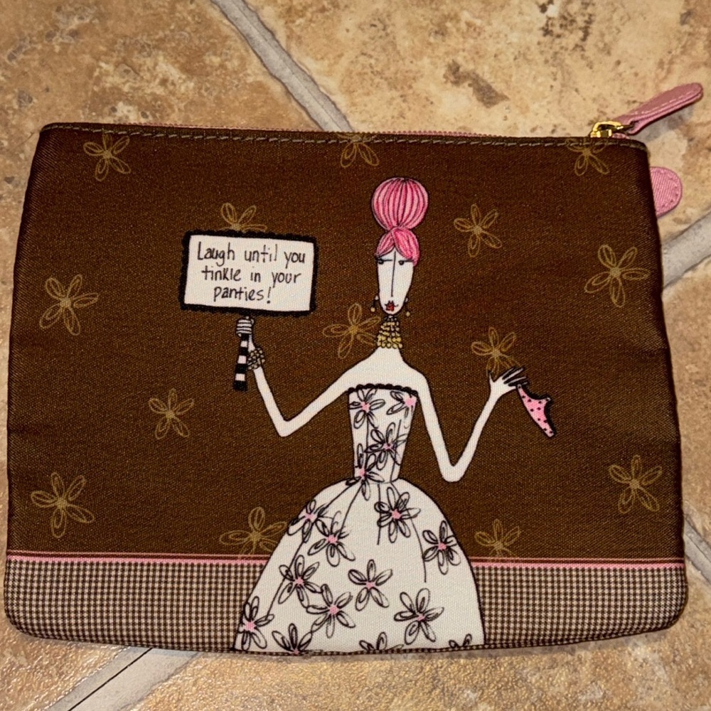 DOLLY MAMA Cosmetic Case Nylon Zipper Pouch Laugh Until You Tinkle In Your